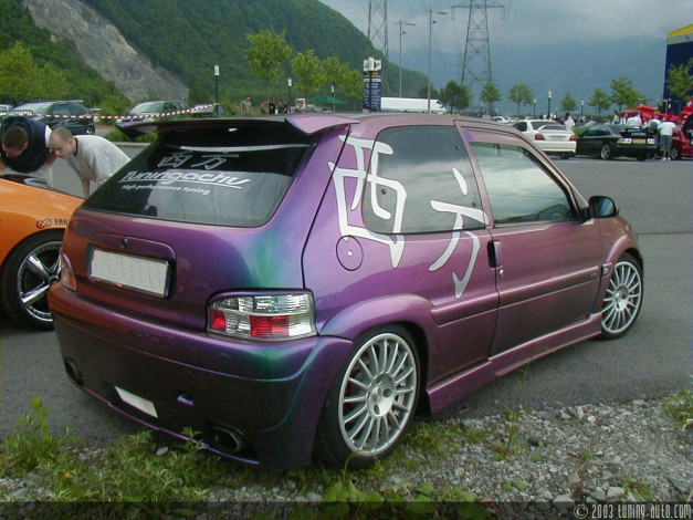 Обои картинки фото citroen, saxo, автомобили, выставки, уличные, фото