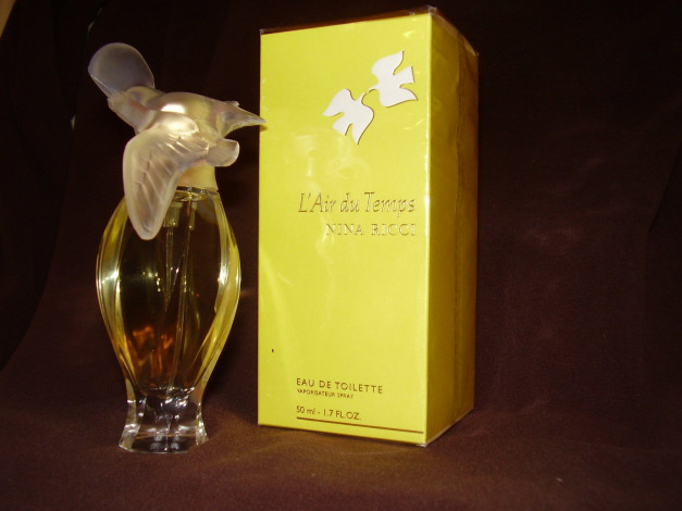 Обои картинки фото nina, ricci, l`air, du, temps, бренды