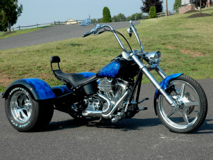 Картинка мотоциклы трёхколёсные