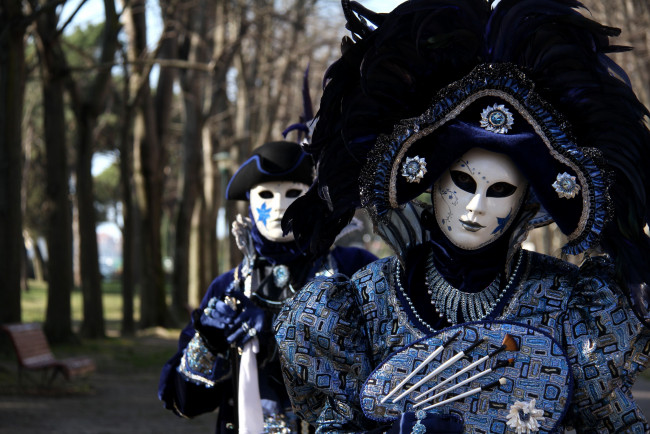 Обои картинки фото разное, маски, карнавальные, костюмы, карнавал, венеция