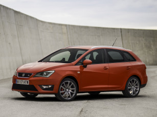 Картинка автомобили seat ibiza st fr красный
