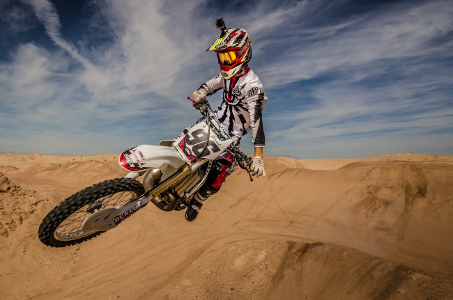 Обои картинки фото спорт, мотокросс, экипировка, гонщик, байк