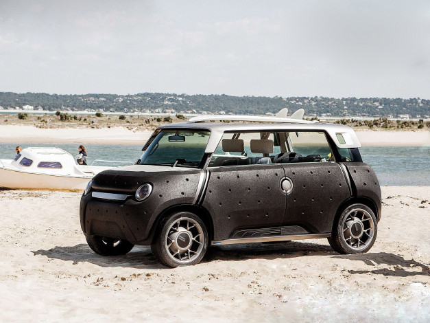 Обои картинки фото 2013 toyota me, we concept, автомобили, toyota, 2013, me, we, concept, car, пляж, море, песок