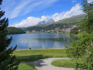 Картинка города -+пейзажи горы озеро дома