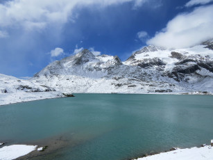 Картинка природа реки озера горы озеро