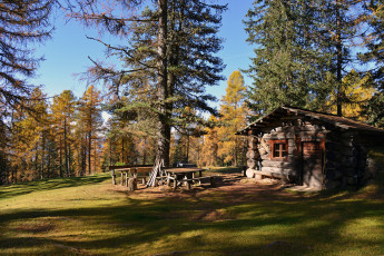 Картинка города -+здания +дома загородный дом