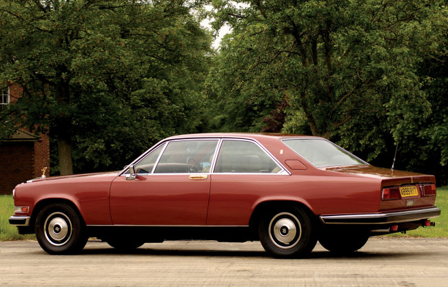 Обои картинки фото rolls-royce camargue 1977, автомобили, rolls-royce, camargue, 1977