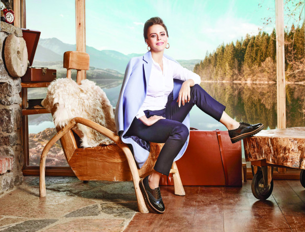 Обои картинки фото simge sa&, 287, 305, музыка, женщина