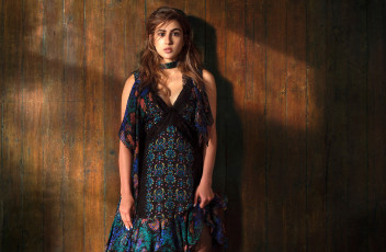 обоя девушки, -unsort , брюнетки, темноволосые, актриса, шатенка, sara, ali, khan, платье, стена