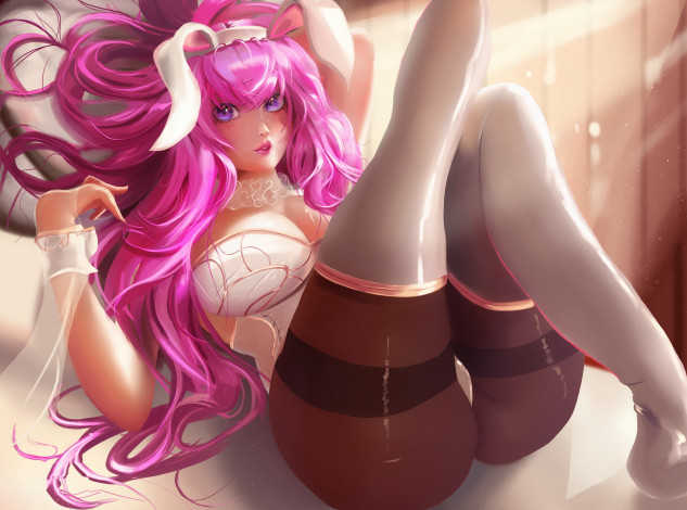 Обои картинки фото аниме, животные,  существа, девушка, фон, взгляд, ушки