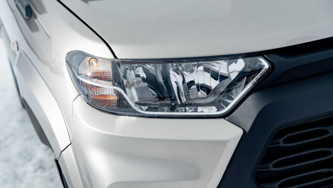 Обои картинки фото lada niva travel, автомобили, фрагменты автомобиля, фара, lada, niva, travel, ru, motor1, com