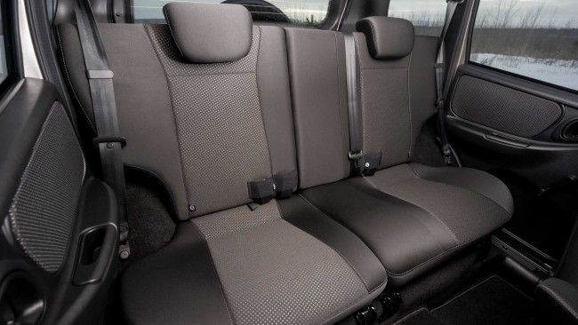 Обои картинки фото lada niva travel, автомобили, интерьеры, задние, сиденья, lada, niva, travel, салон, ru, motor1