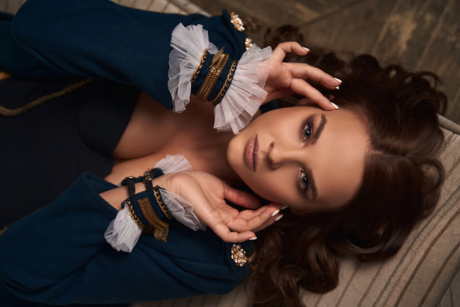 Обои картинки фото красотка, девушки, - брюнетки,  шатенки, девушка, красивая, супер, секси, няша, нежная, классная, модница, лапочка, мадам