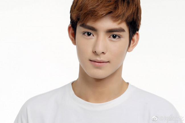 Обои картинки фото мужчины, wang hao xuan, ван, хаосюань, wang, hao, xuan