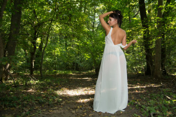 Картинка девушка+-+girl девушки -+брюнетки +шатенки девушка женщина брюнетка темноволосая сексуальная модель звезда позирует разная обувь верхняя стильная одежда нижнее эротическое бельё трусы лифчик колготки чулки аксессуары макияж и множество элементов на фотографии rosanne