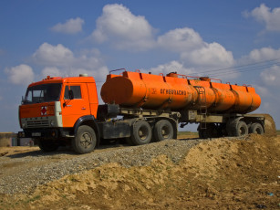 Картинка автомобили камаз