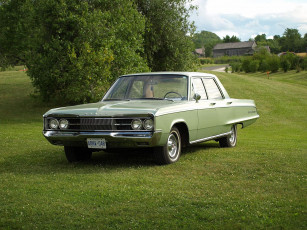 Картинка автомобили выставки уличные фото