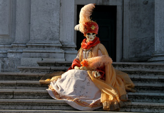 Картинка разное маски карнавальные костюмы карнавал венеция перо