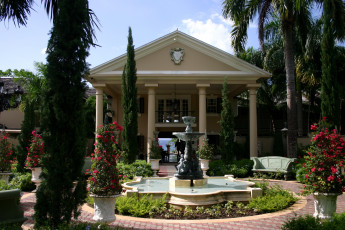 Картинка города здания дома фонтан