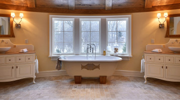 Картинка интерьер ванная туалетная комнаты ванна окно умывальники