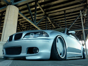 Картинка автомобили bmw 3