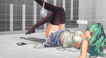 Картинка vocaloid аниме art erkelee девушка hatsune miku взгляд улыбка трусики плеер музыка поза лежит вокалоид