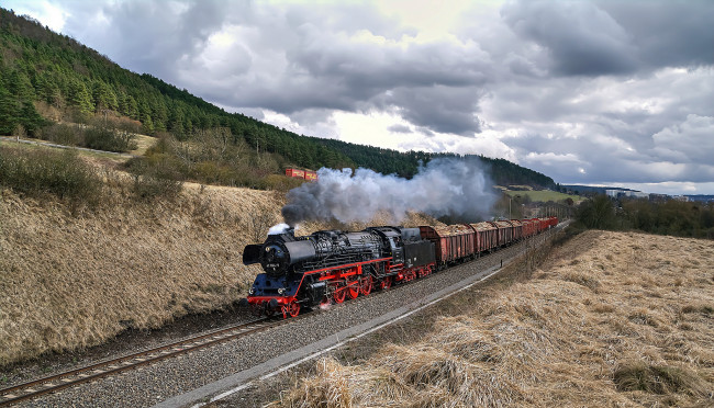 Обои картинки фото техника, паровозы, рельсы, дорога, железная, состав, вагоны, паровоз