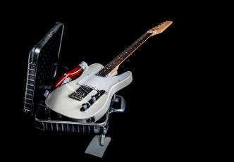 Картинка музыка -музыкальные+инструменты гитара кейс