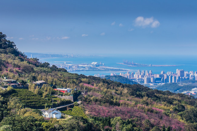 Обои картинки фото города, - панорамы, панорама, город, облака, небо