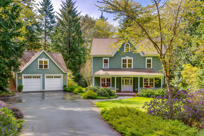 Обои картинки фото города, - здания,  дома, ландшафт, особняк, дом, цветы, кусты, трава, дервья