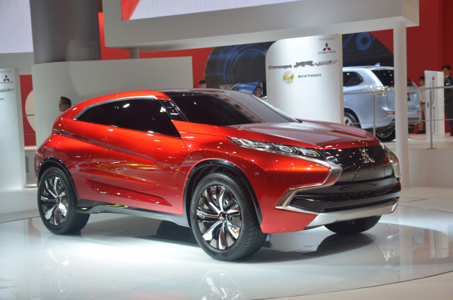 Обои картинки фото mitsubishi gc phev concept, автомобили, выставки и уличные фото, автосалон, выставка, красный, mitsubishi, car, concept, phev, gc