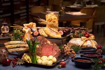 Картинка еда мясные+блюда соусы спаржа буженина