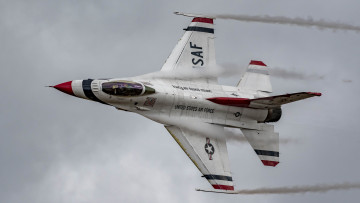 Картинка general+dynamics+f-16+fighting+falcon авиация боевые+самолёты файтинг фолкон истребитель general dynamics f16 fighting falcon military aircraft