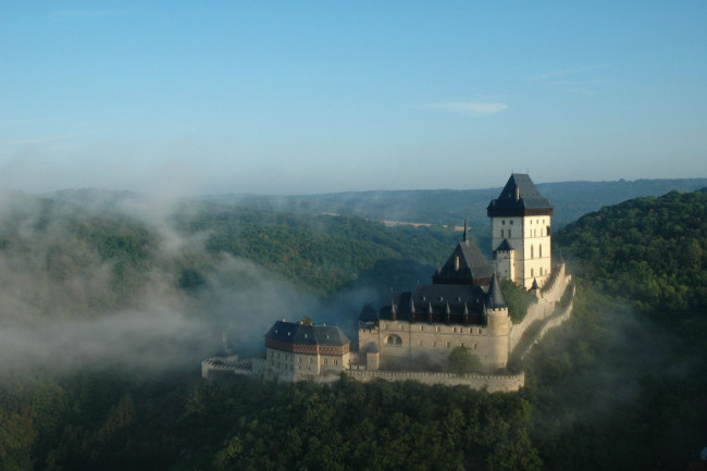 Обои картинки фото karlstejn castle, города, замки Чехии, karlstejn, castle