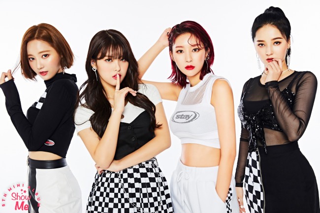 Обои картинки фото музыка, momoland, фон, взгляд, девушки, k-pop