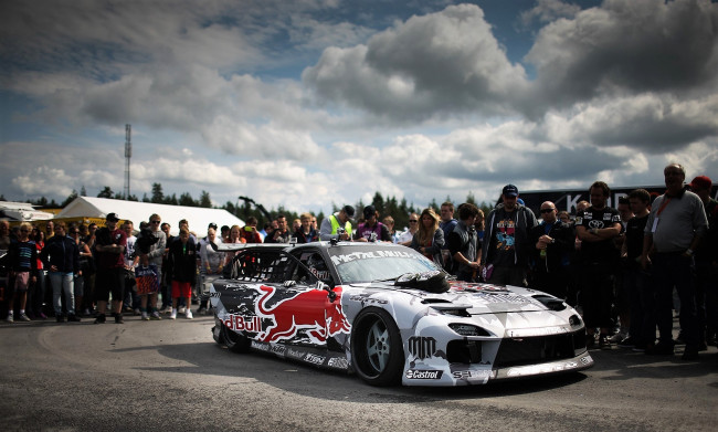 Обои картинки фото спорт, автоспорт, белый, толпа