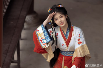 Картинка девушки -+азиатки девушка