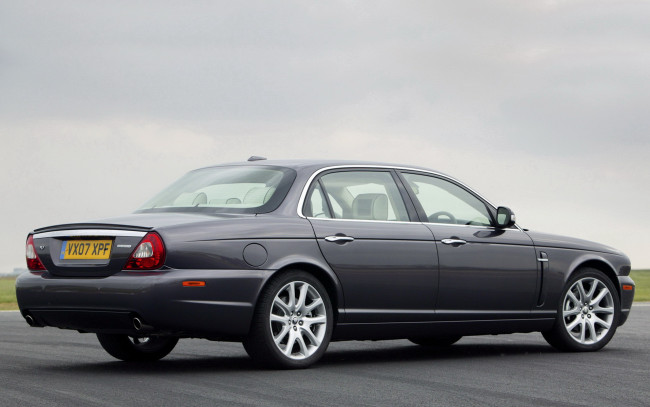 Обои картинки фото jaguar, xj, автомобили