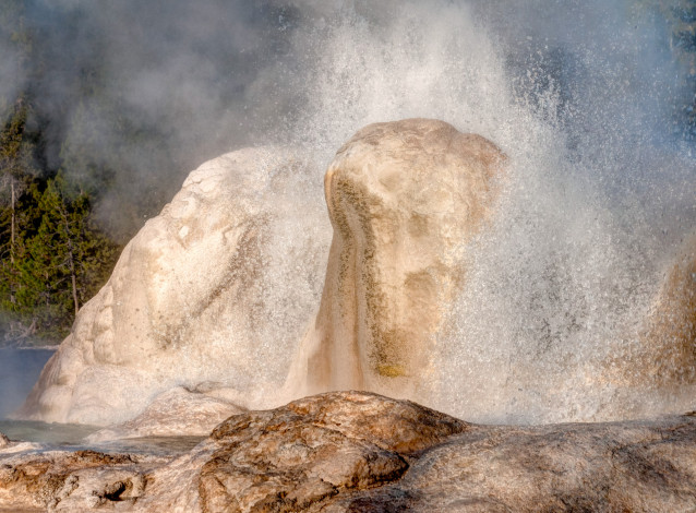 Обои картинки фото природа, стихия, гейзер, сша, штат, вайоминг