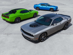 Картинка автомобили dodge challenger