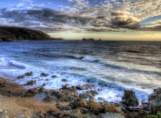 Картинка природа побережье горизонт тучи океан пляж волны