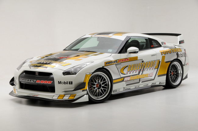 Обои картинки фото автомобили, nissan, datsun, gtr