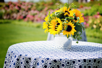 Картинка цветы подсолнухи летний букет