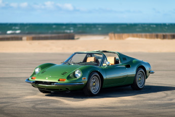 Картинка автомобили ferrari