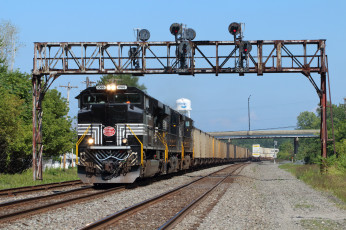 Картинка техника поезда рельсы локомотив состав