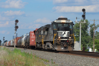 Картинка техника поезда состав рельсы локомотив