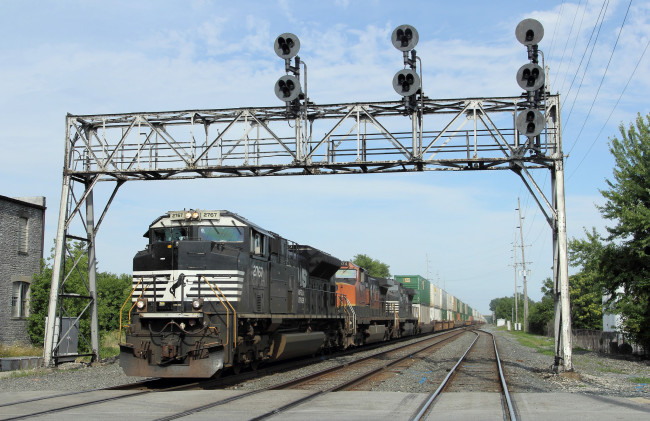 Обои картинки фото техника, поезда, локомотив, рельсы, состав