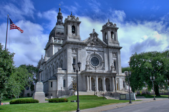 Картинка города -+католические+соборы +костелы +аббатства храм