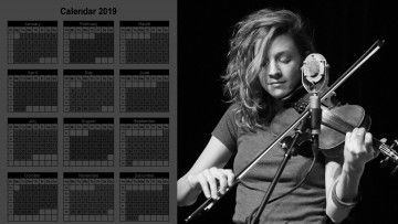 обоя календари, люди, микрофон, скрипка, человек