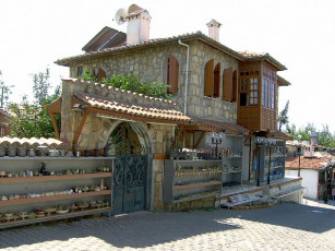 Картинка города здания дома